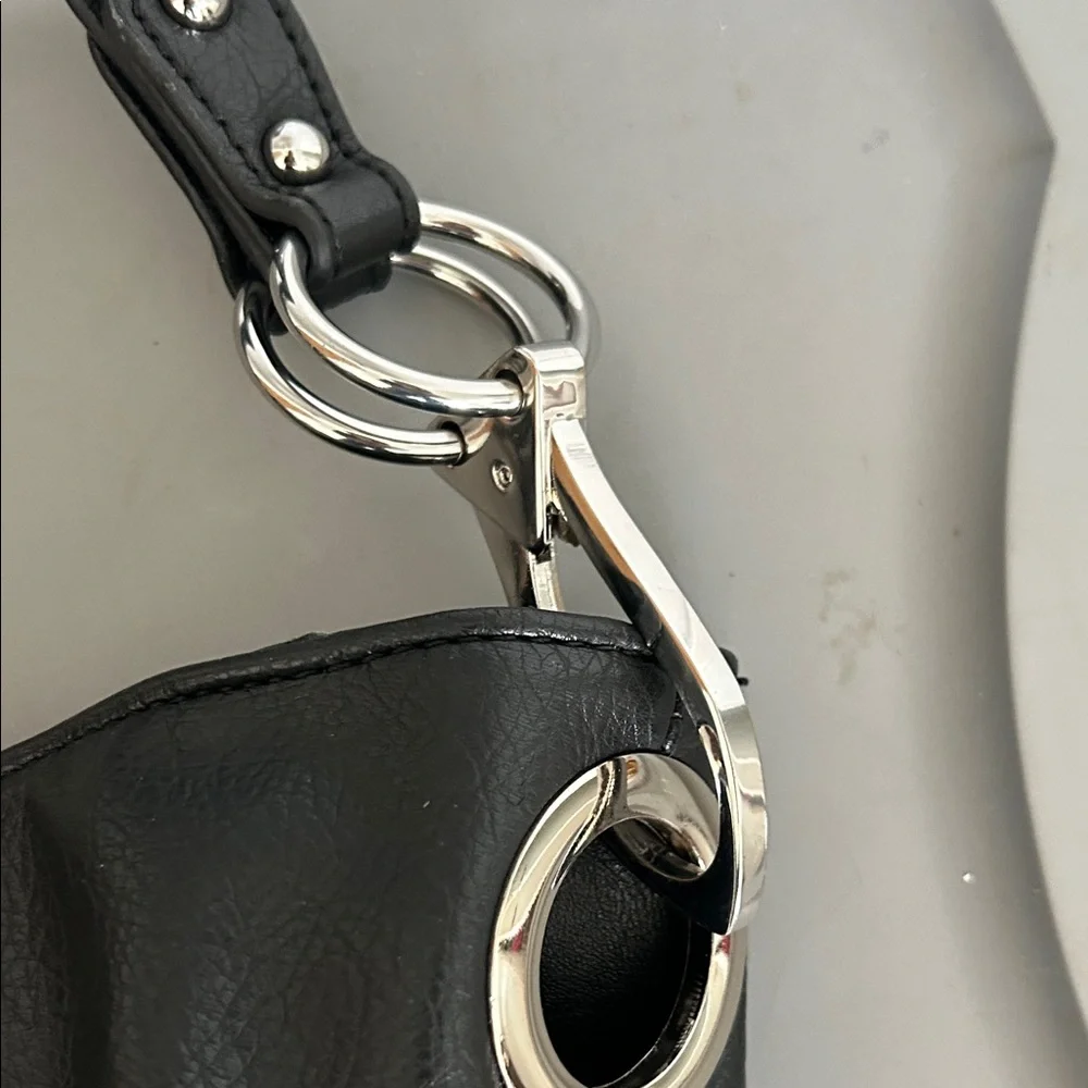 Elegant Alyssa Black Hobo Bag with Silver Buckle Details - Picture 6 of 6